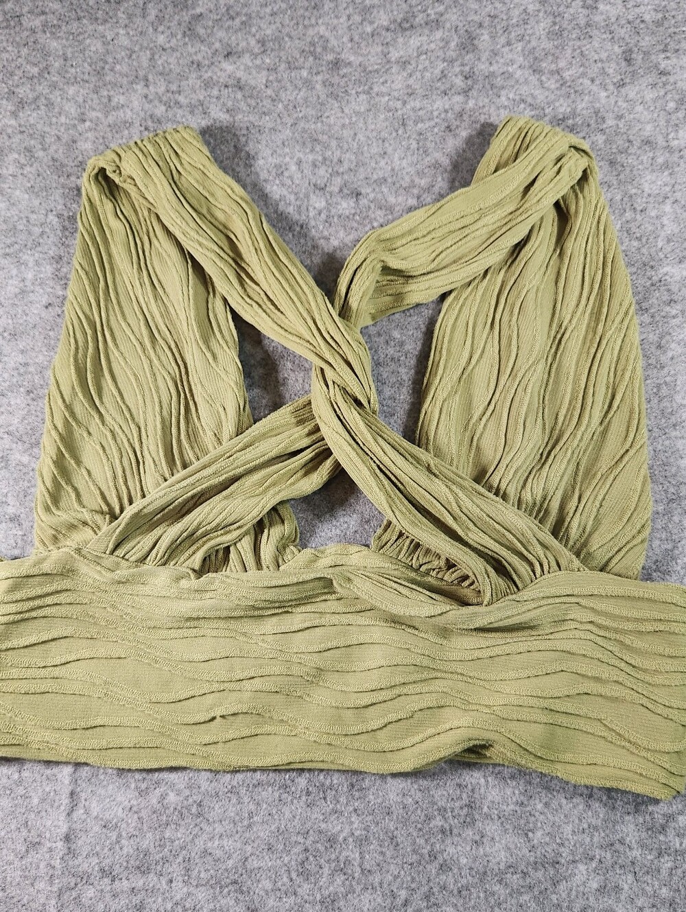 Cider Light Olive Crisscross Textured Ribbed Camisole Size Large - Picture 9 of 9